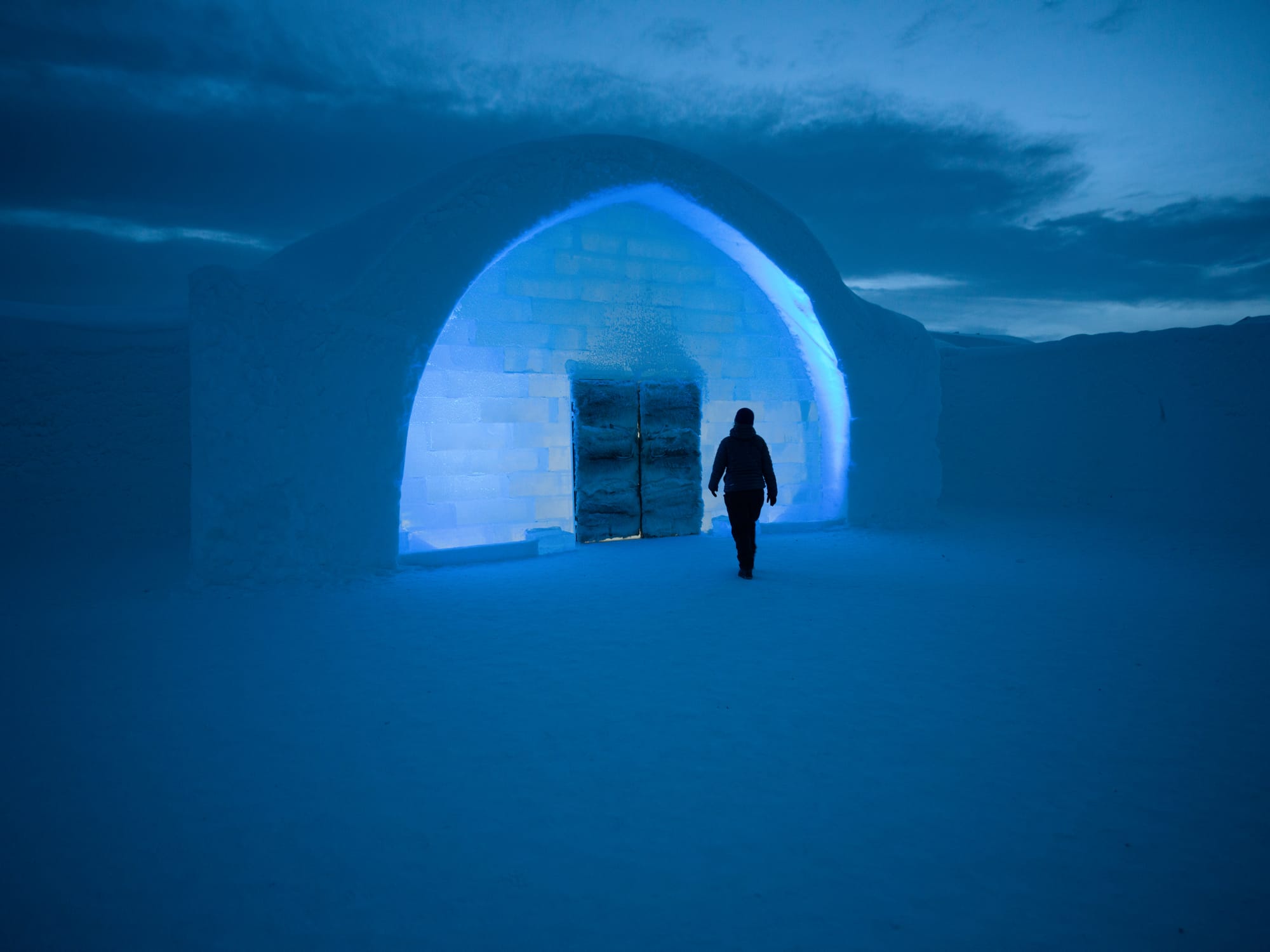 Door to the seasonal hotel