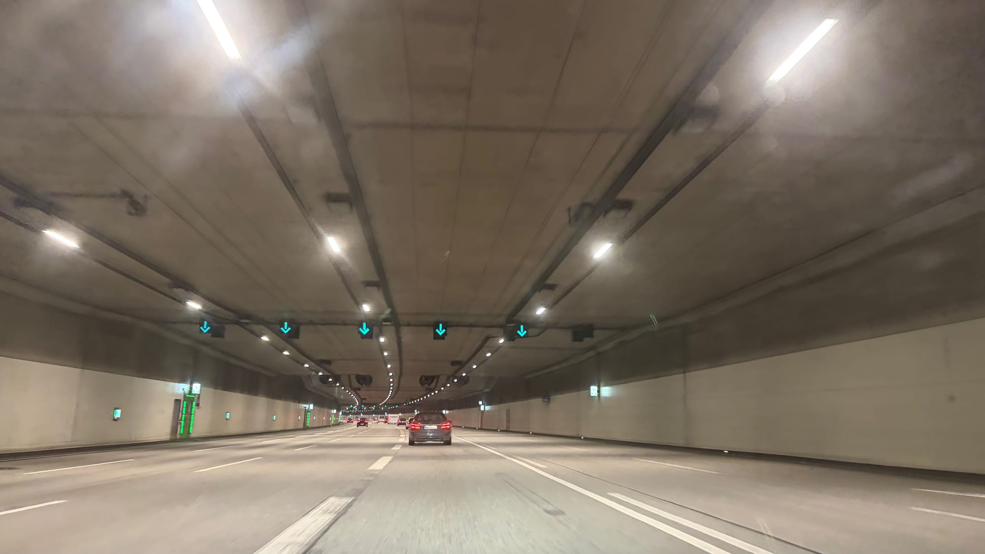 Inside the Elbe tunnel