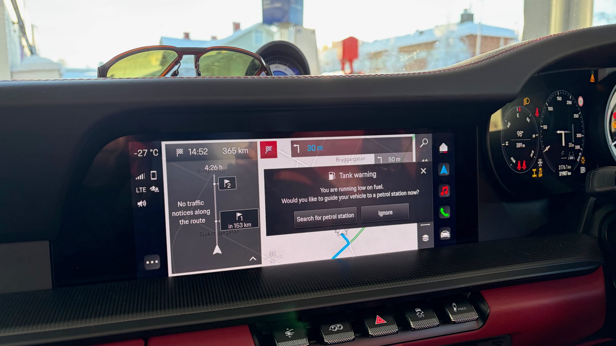 Fuel level warning on PCM