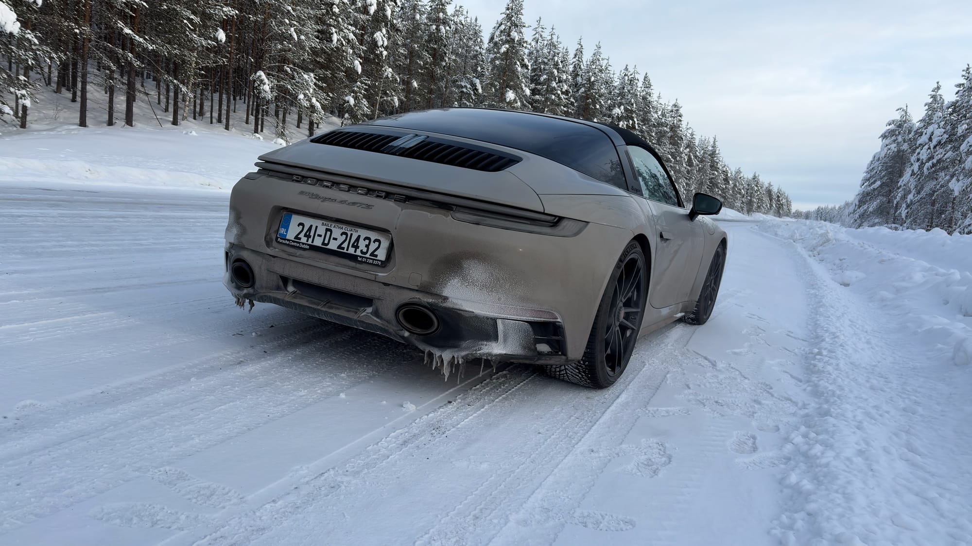 Our 911 Targa in arctic snow