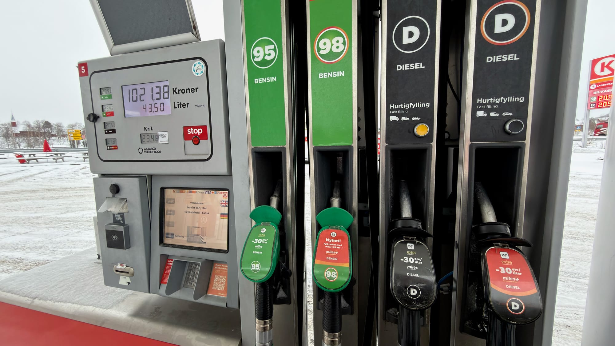 98 octane fuel in Norway