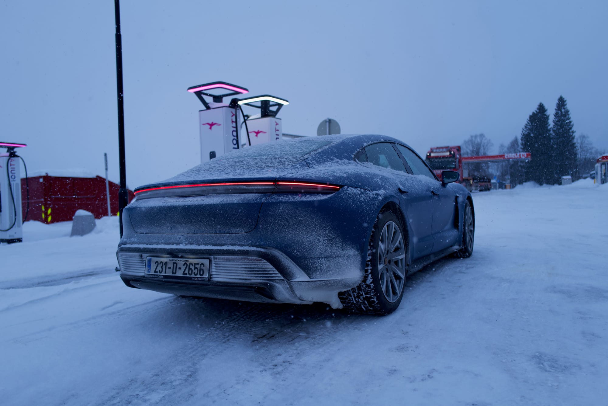 Charging our Porsche Taycan Turbo S at IONITY Namsskogan in 2025