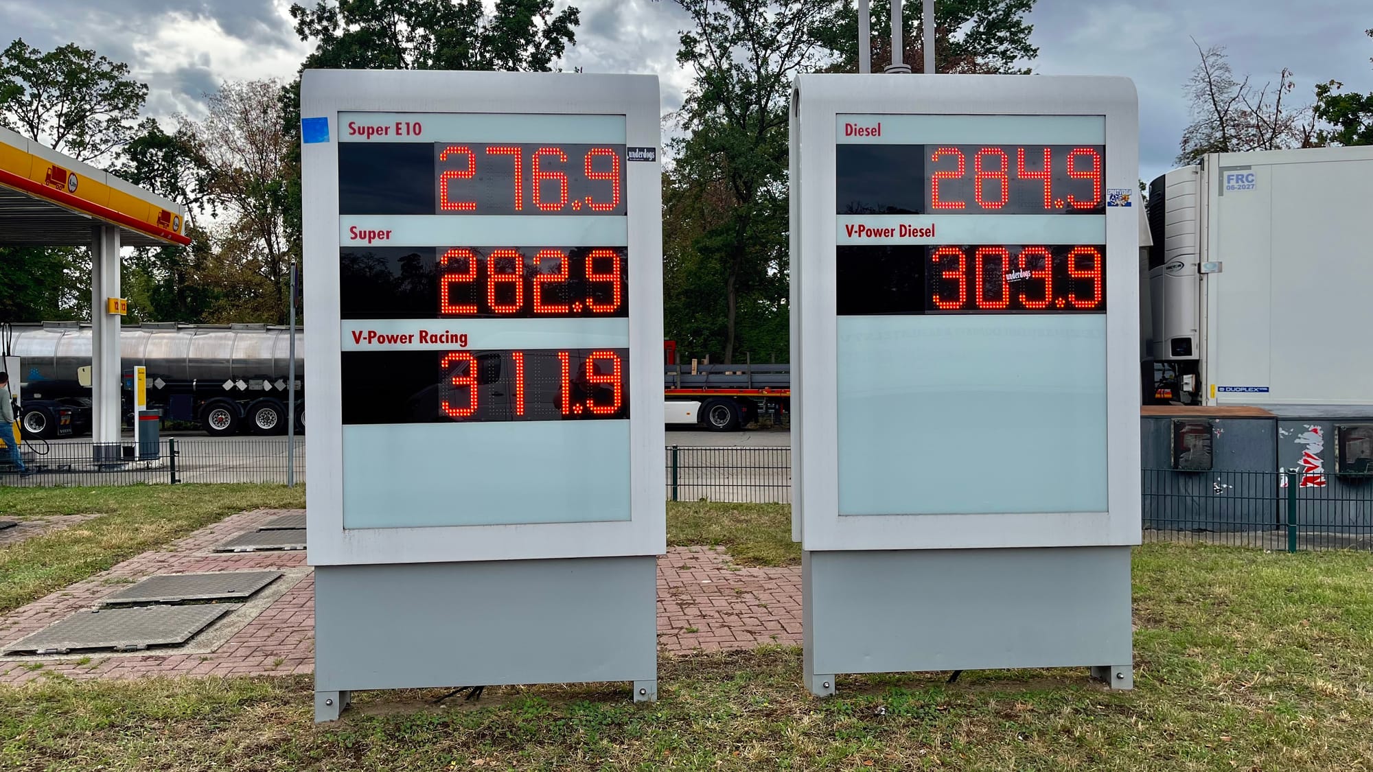 The many fuel options available at this Shell service station.