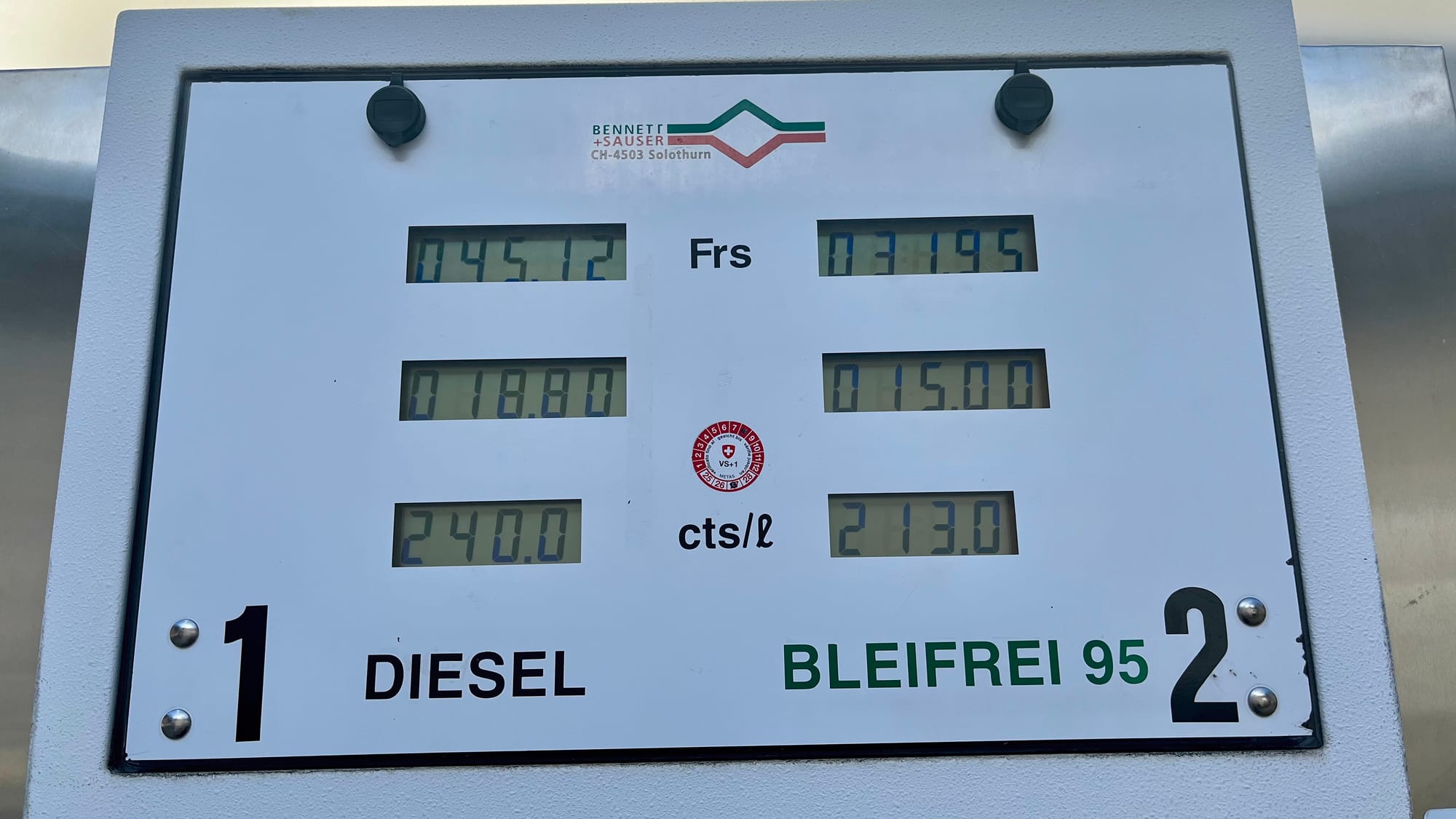 15 litres of 95 octane fuel from Tamoil