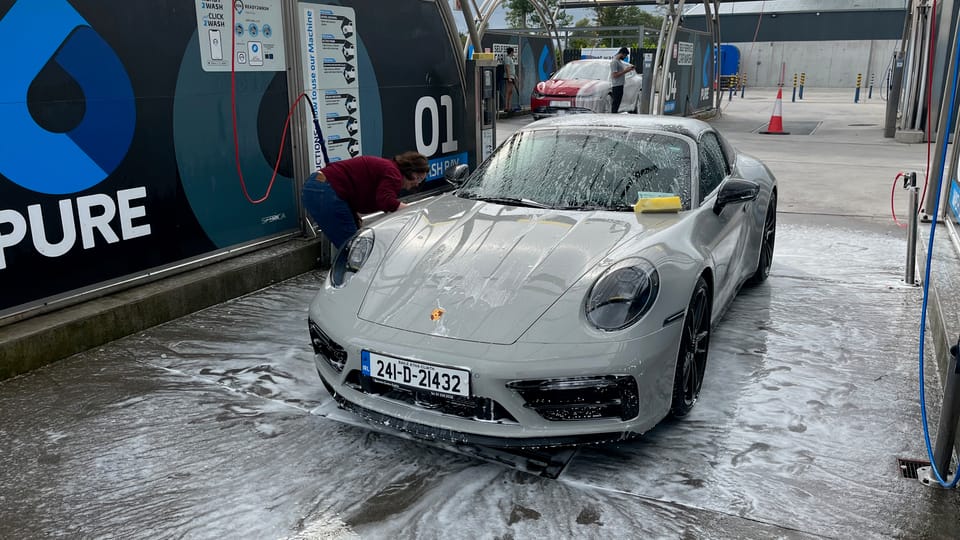 Cleaning our 911 Targa